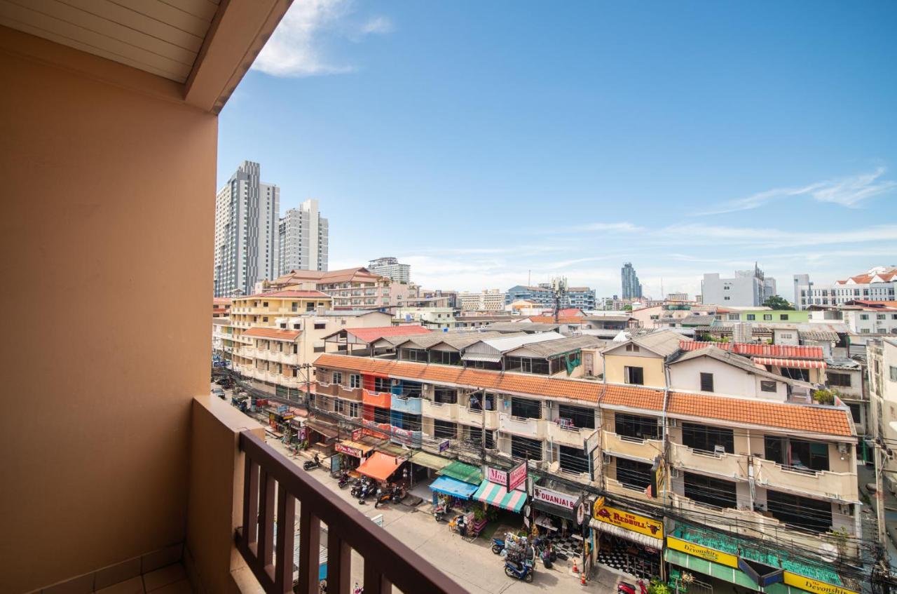 Opey De Place Pattaya Luaran gambar