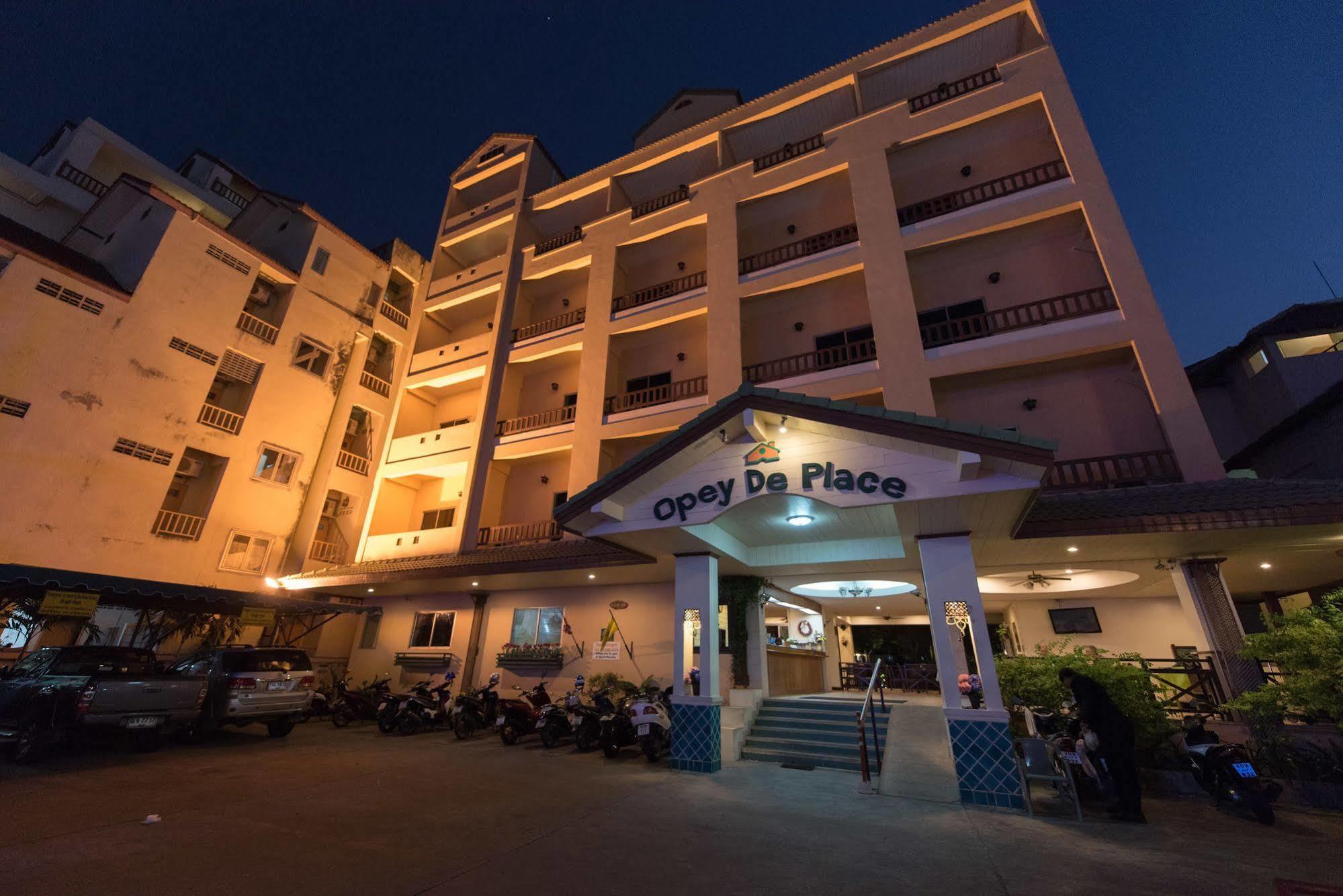 Opey De Place Pattaya Luaran gambar